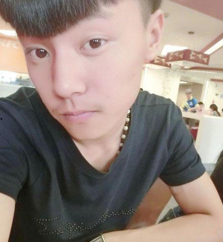 娱乐吃瓜酱王晨正