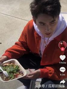 抖音小裁判吃瓜娱乐版是真的吗,揭秘真实与虚构的界限